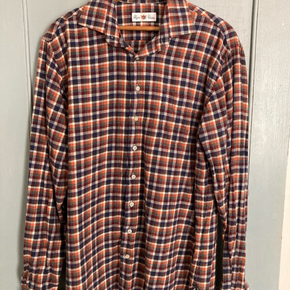 Men’s Alan Paine button down shirt, check pattern, super soft